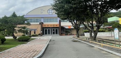 홍천 속초초등학교 체육관 1