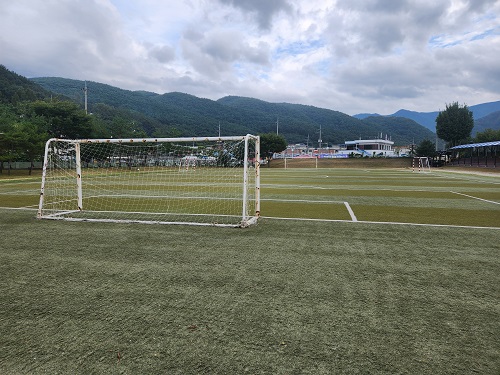 봉래초등학교 인조잔디운동장 1