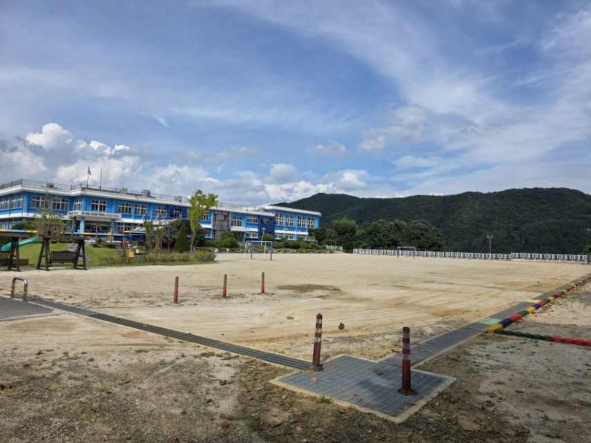 지촌초등학교 운동장 1