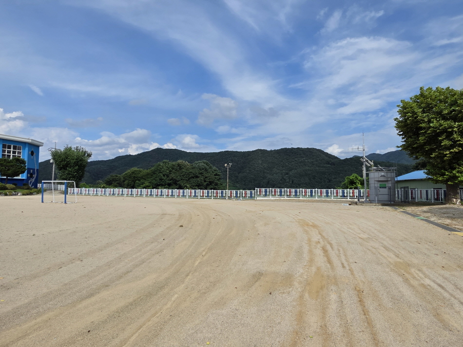 지촌초등학교 운동장 2