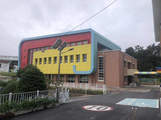 서부초등학교 체육관 1