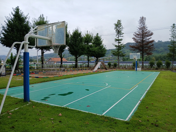 호저초등학교 운동장 3