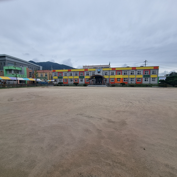 반계초등학교운동장 2