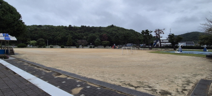 장호초등학교 운동장 1