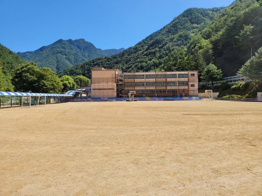 상동고등학교 운동장 1