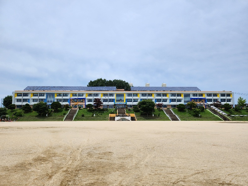 동해초등학교 운동장 1