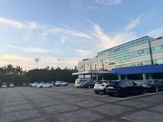 한국도로공사 창원지사 주차장 1
