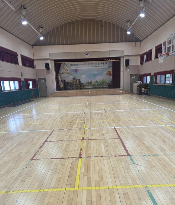 강현초등학교 체육관 1