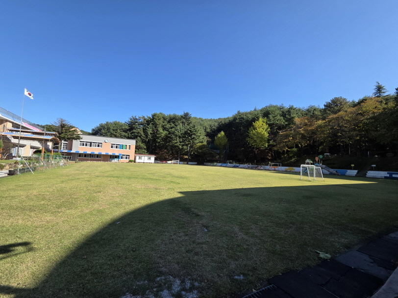 광정초등학교 운동장 1