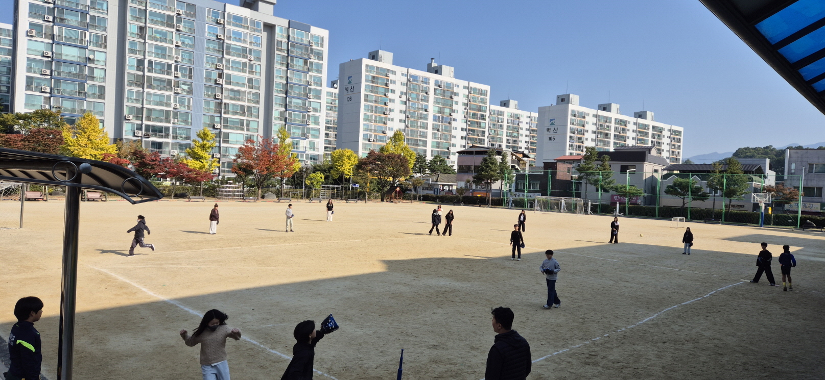 평원초등학교 운동장 1
