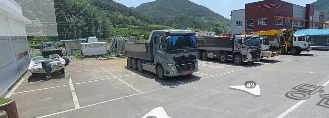 남대천숯불갈비 옆 주차장 1