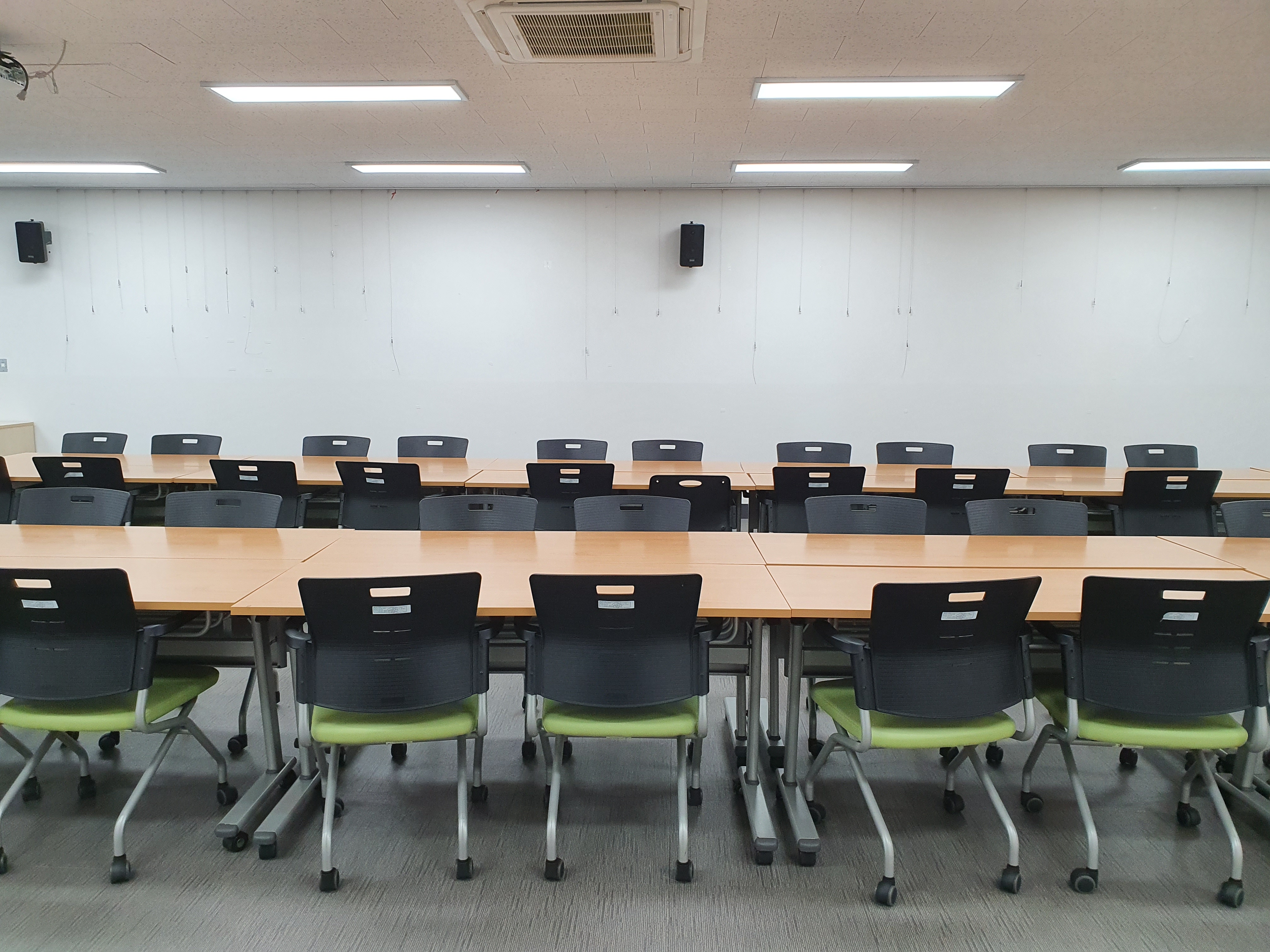 평생학습관 본관 3층 대회의실 2