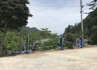 상마읍리 마을회관 야외운동기구 1