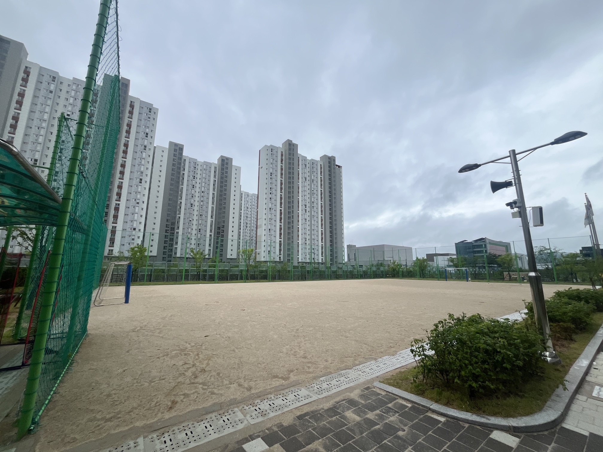 솔강초등학교 운동장 1