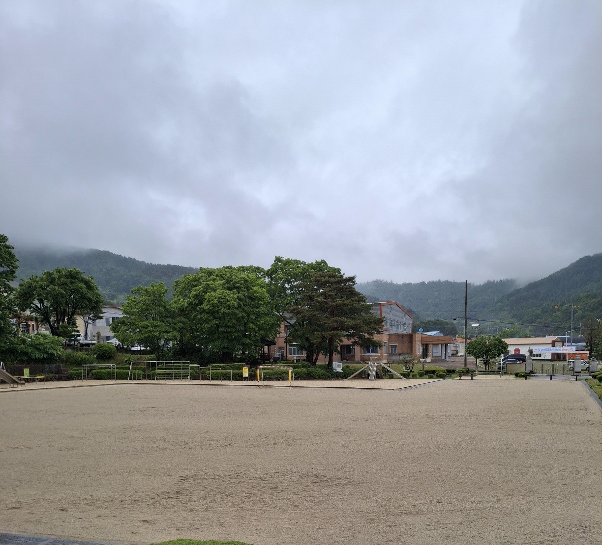 장연초등학교 운동장 1