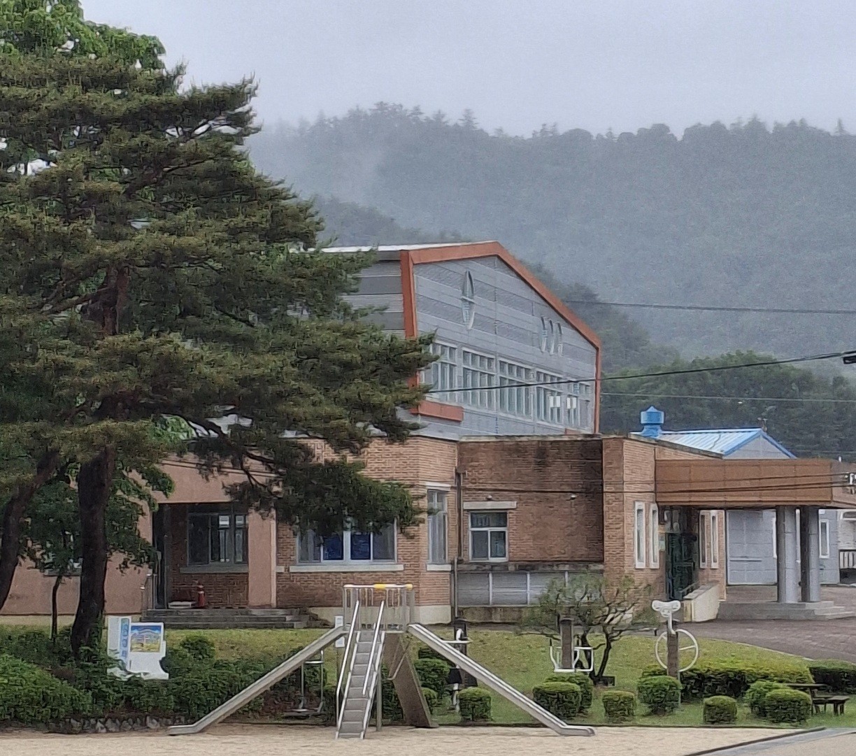 장연초등학교 체육관 1
