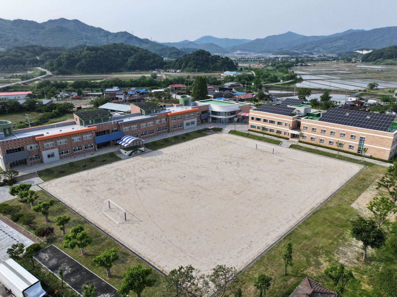 단재고등학교 운동장 1