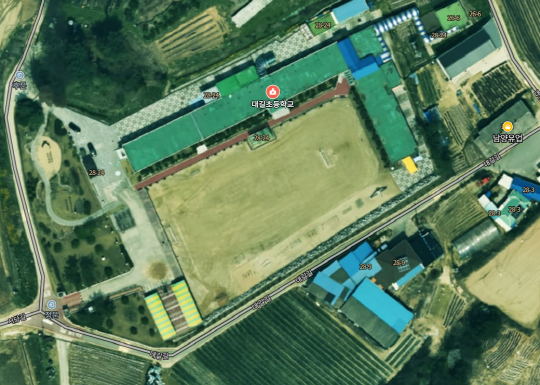 운동장 1