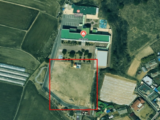서촌초등학교 운동장 1