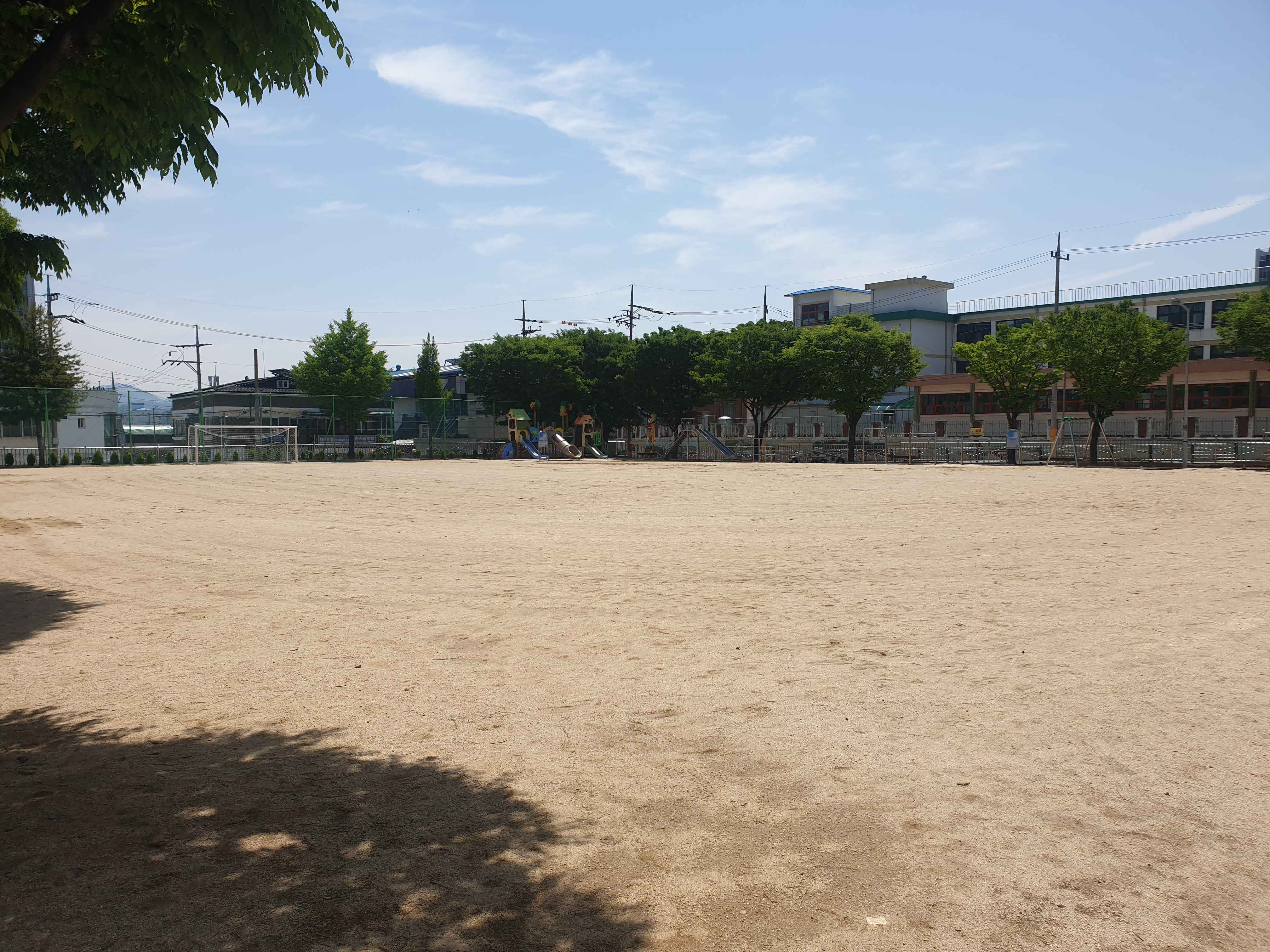 운동장 1