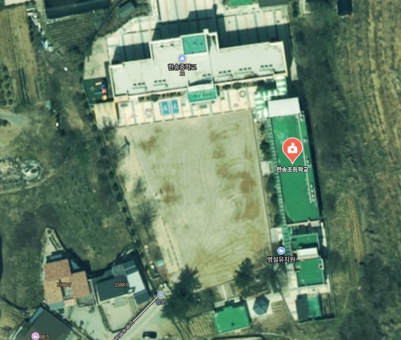 운동장 1