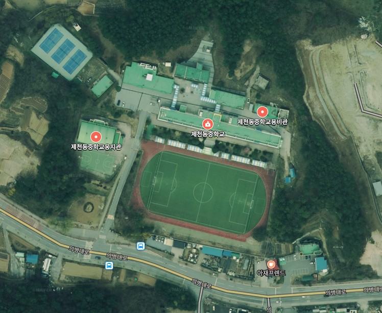 운동장 1