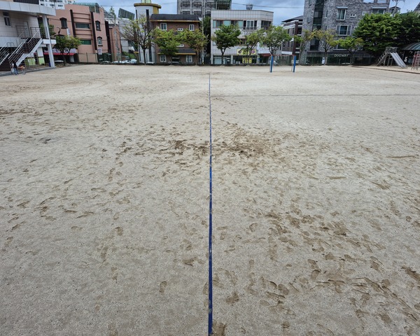 수곡초등학교 운동장 1