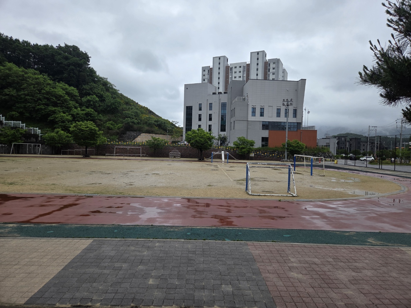 장야초등학교운동장 1