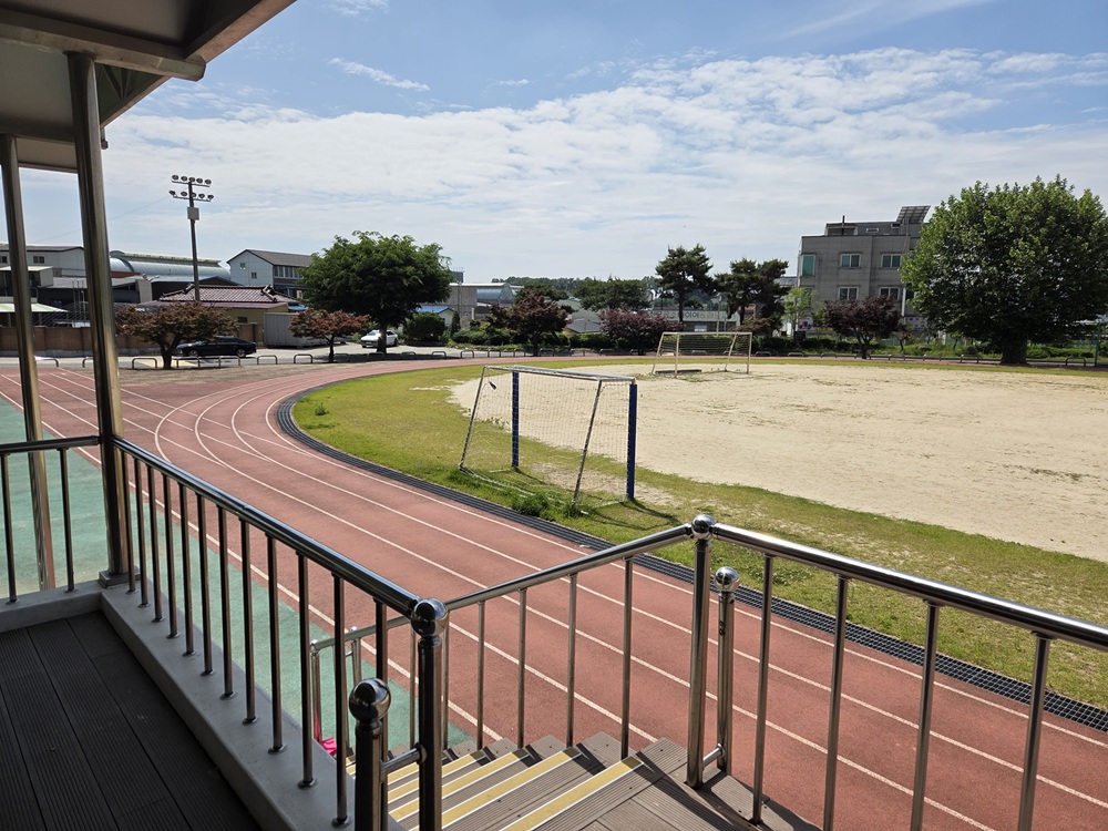 삼성초등학교 운동장 1