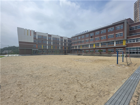 청주소로초등학교 운동장 1