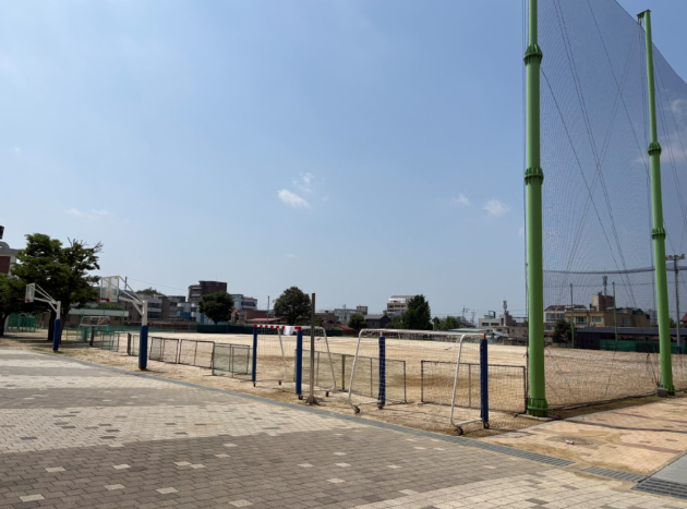 청주중학교 운동장 1