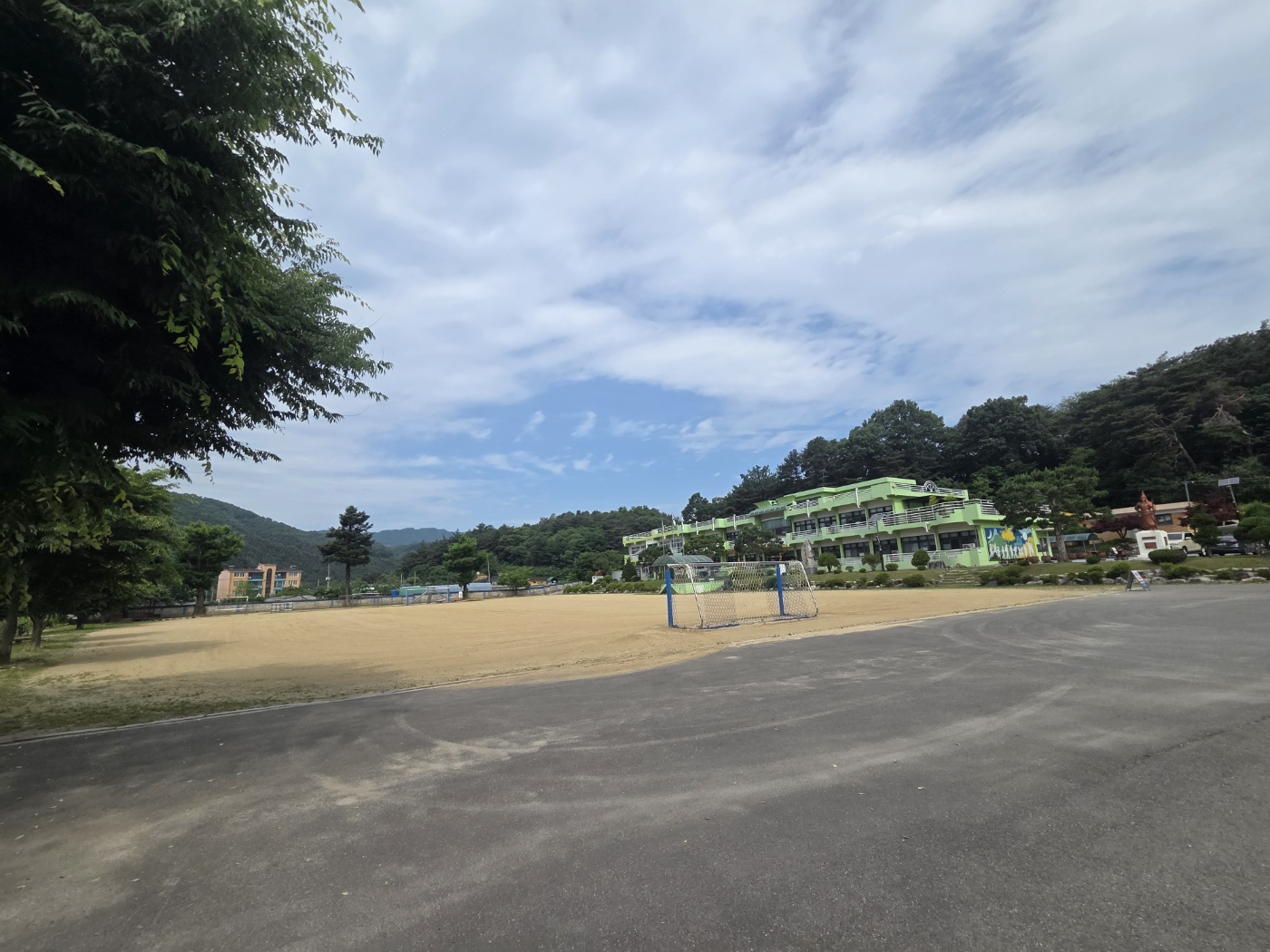 운동장 1