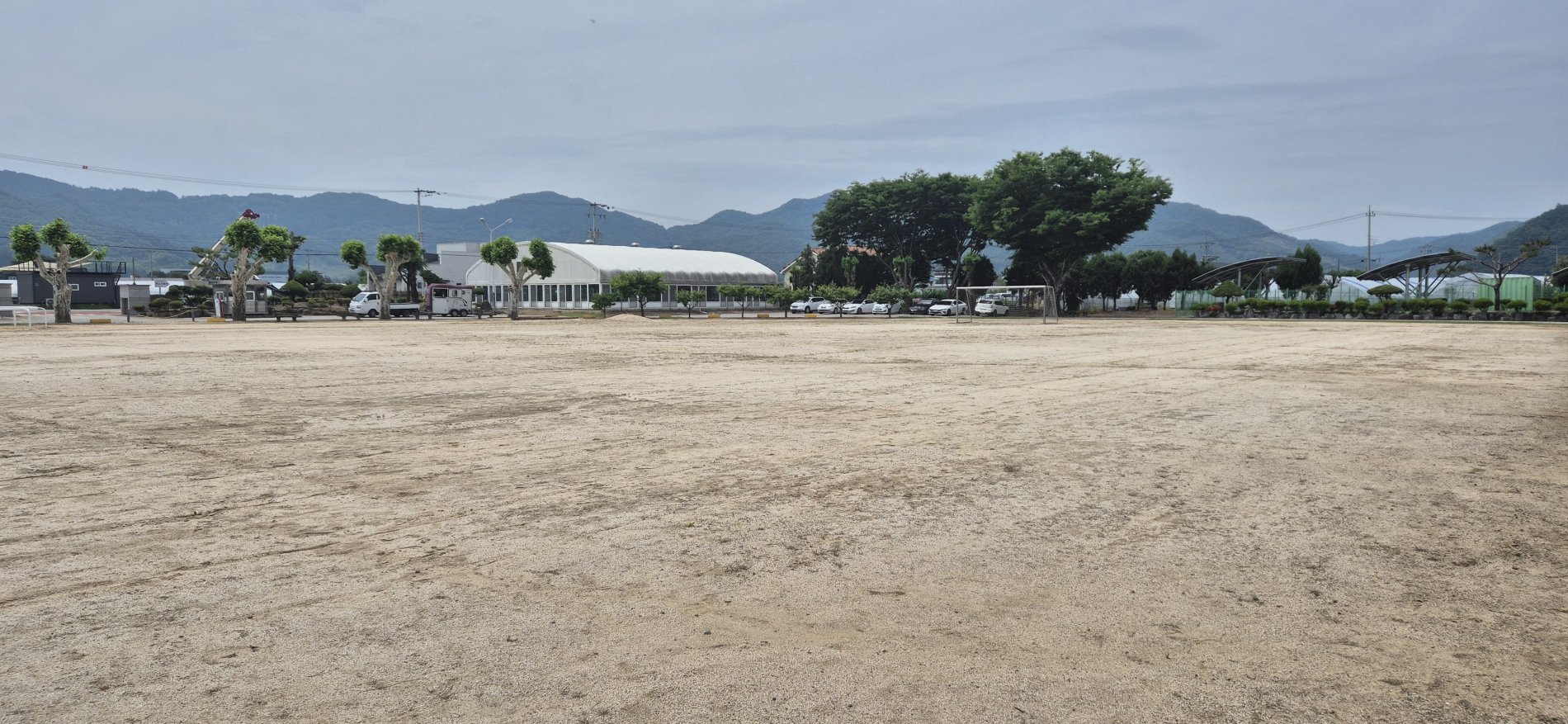 단월초등학교 운동장 1