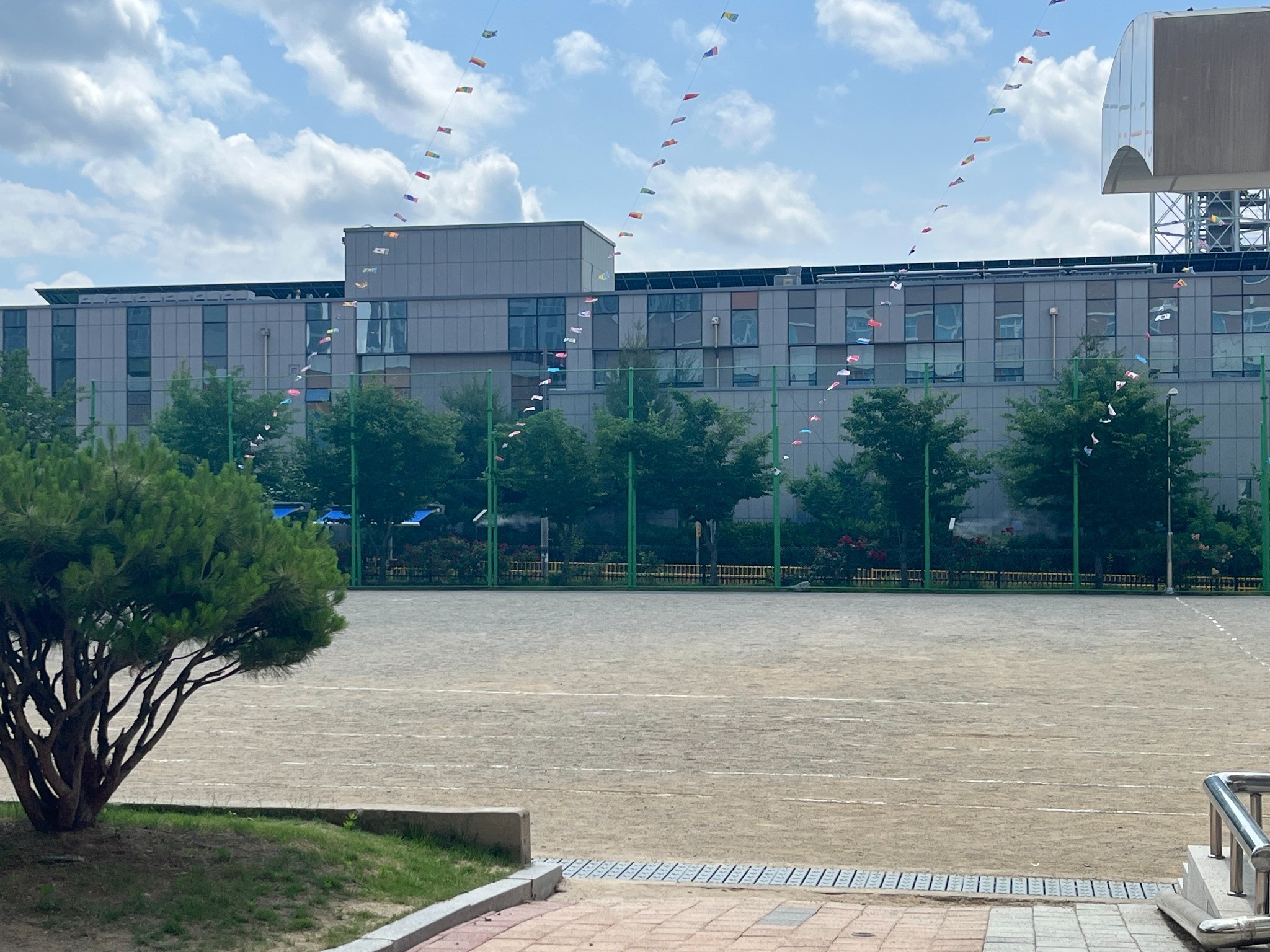 운동장 1