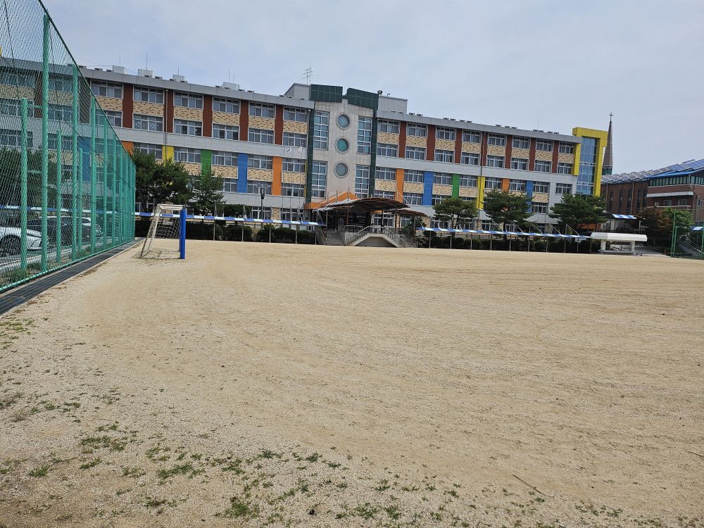 운동장 2