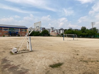 충주예성초등학교 운동장 1