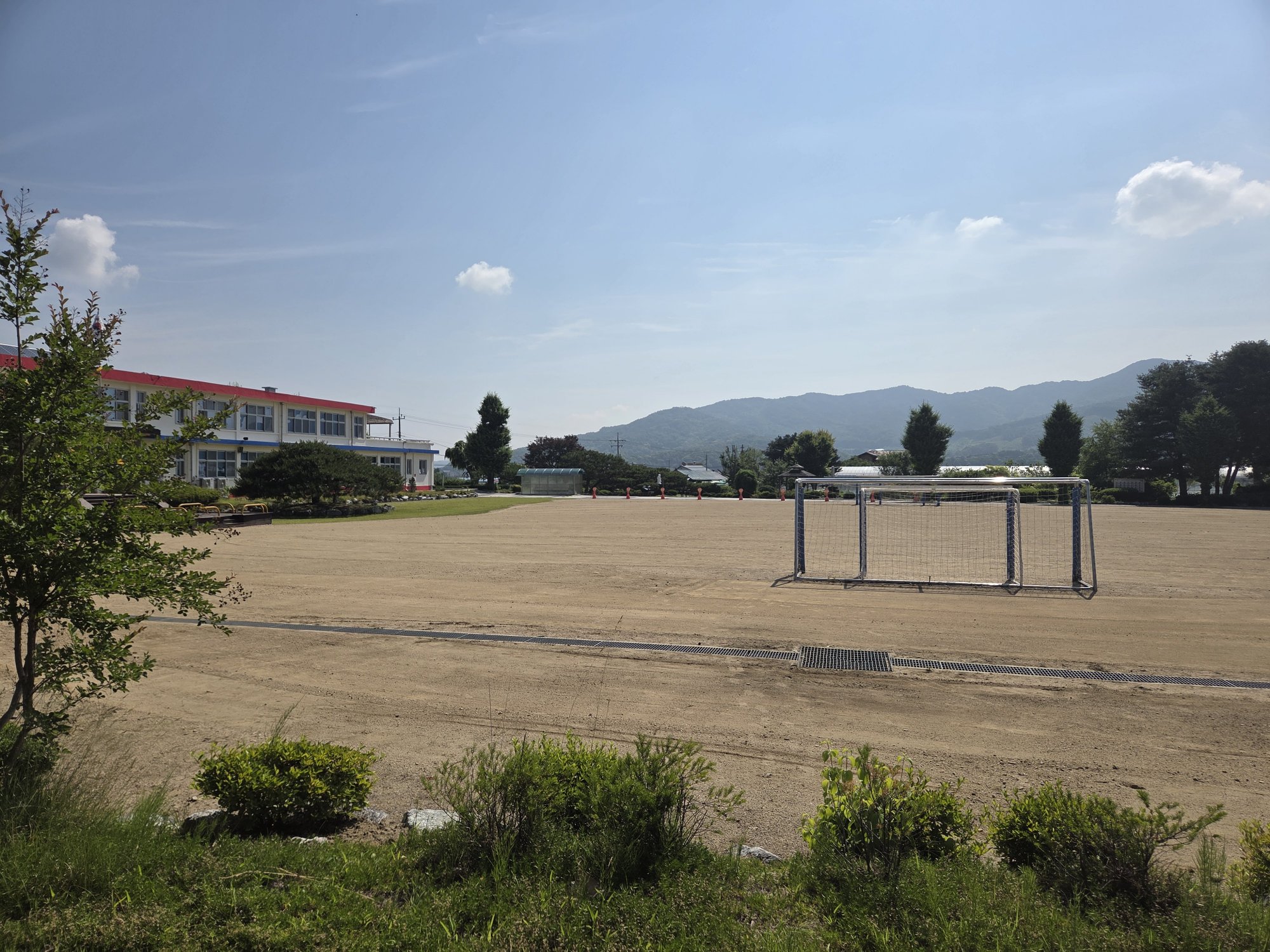 하당초등학교 운동장 2
