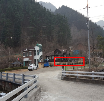 고무릉리 마을회관 야외운동기구 1
