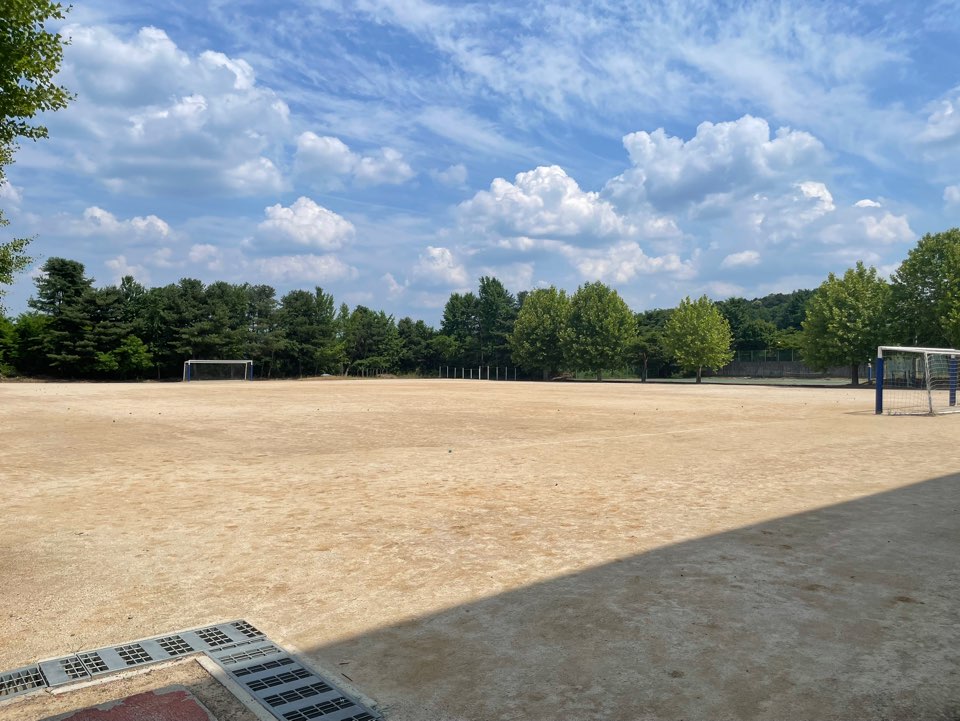 진천상업고등학교 운동장 3