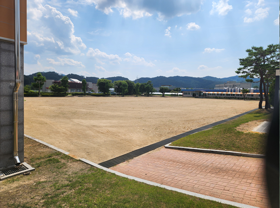 운동장 1