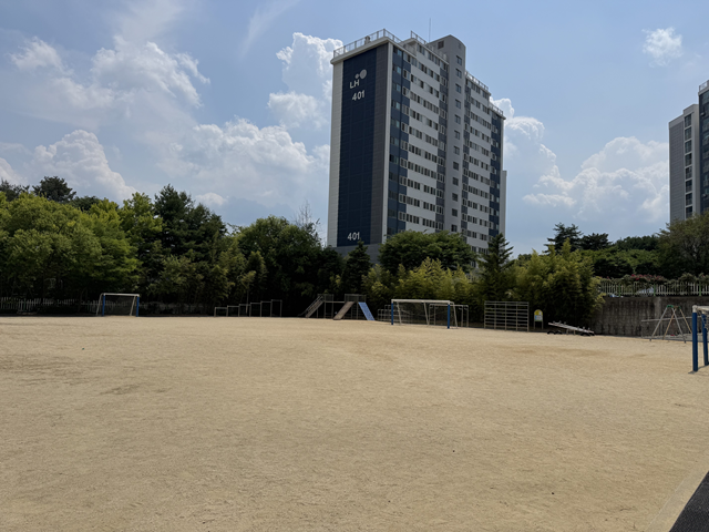 운동장 1