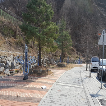삼척시보건소 앞 야외운동기구 2