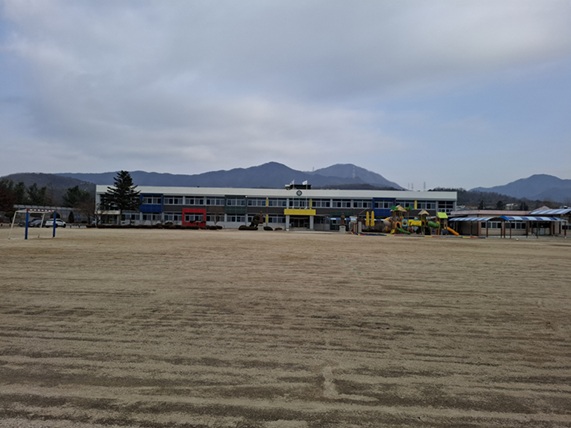 오갑초등학교 운동장 1