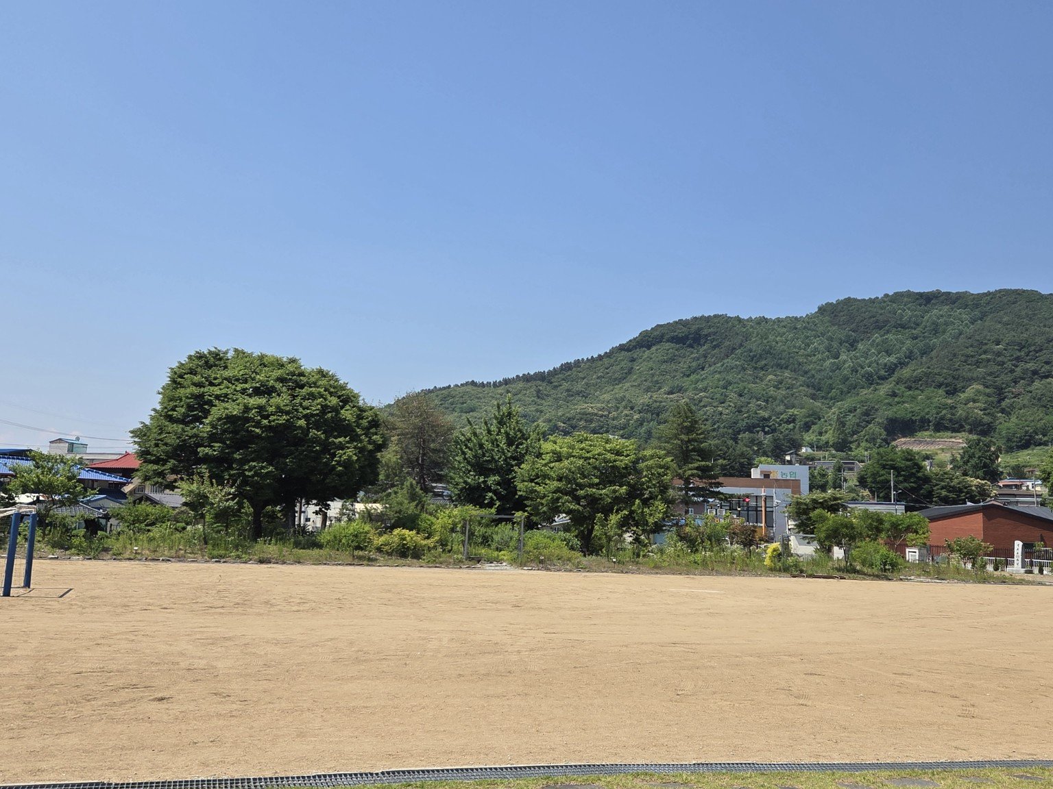 운동장 1