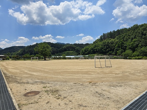 학산초등학교 운동장 1