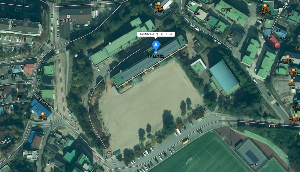 중앙초등학교 운동장 1