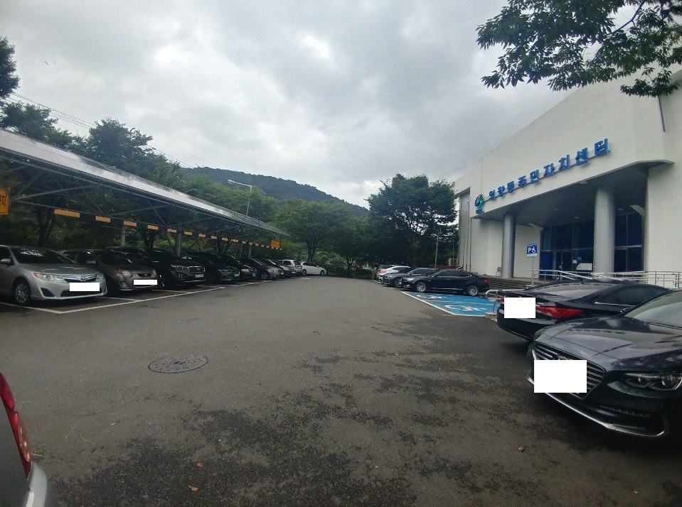의창동주민자치센터 본관앞 2