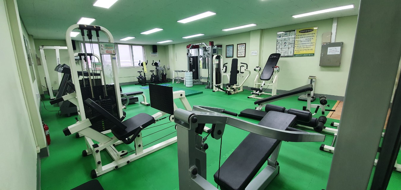 영주2동 주민자치센터 본관2층 체력단련실 1