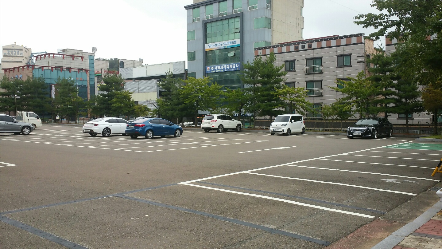 당진문예의전당 건물옆 2