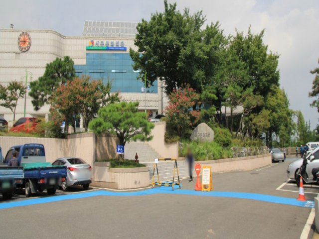 서구문화회관 주차장 2